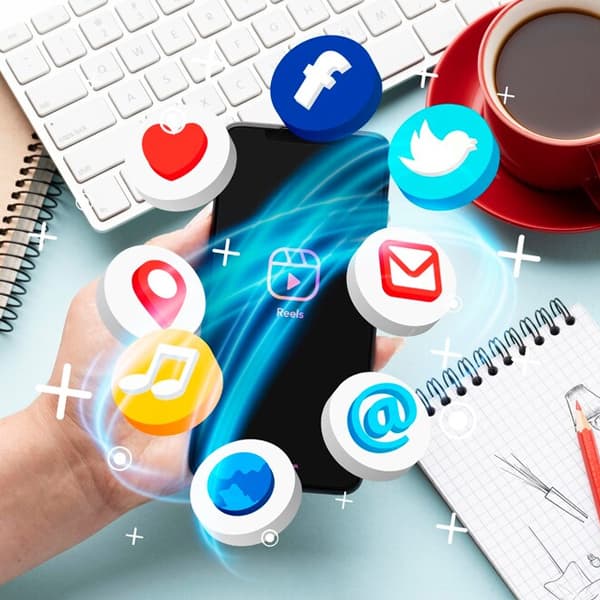 COMMUNITY MANAGEMENT